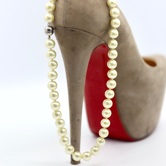 Jenna Jameson Jewelry - South Sea Pearl Necklace